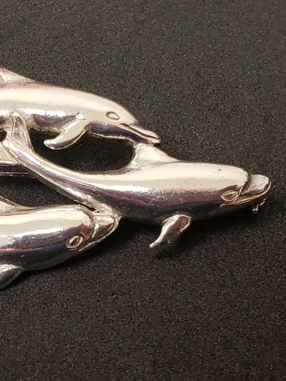 Vintage Sterling Silver 3D Three Dolphin Swimming Ocean Estate Pin Brooch